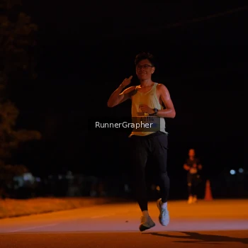Runner Photo 1568228