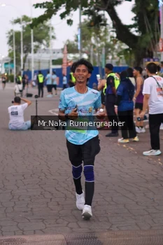 Runner Photo 1568230