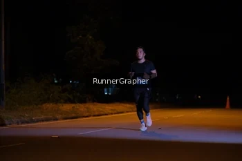 Runner Photo 1568232
