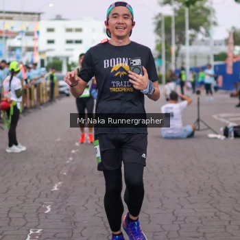 Runner Photo 1568278
