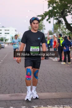 Runner Photo 1568292