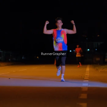 Runner Photo 1568421