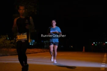 Runner Photo 1568510