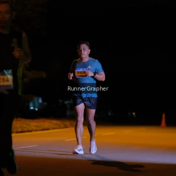Runner Photo 1568511