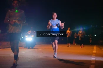 Runner Photo 1568530