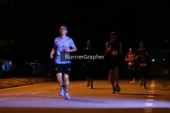 Runner Photo 1568953