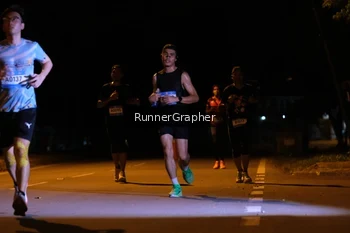 Runner Photo 1568965