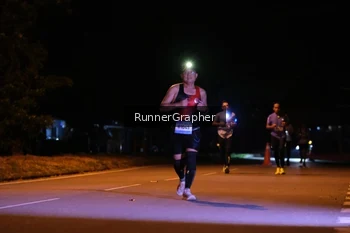 Runner Photo 1569189