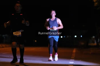 Runner Photo 1569293