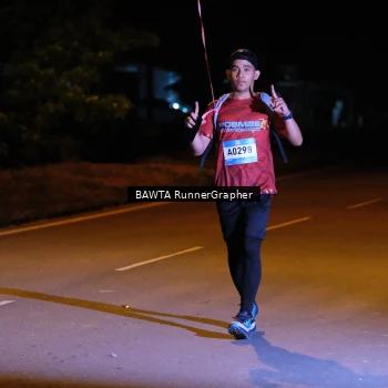 Runner Photo 1569344