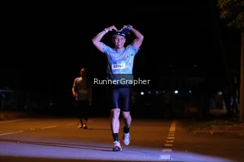 Runner Photo 1569364
