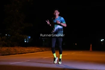 Runner Photo 1569549