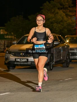 Runner Photo 1569689