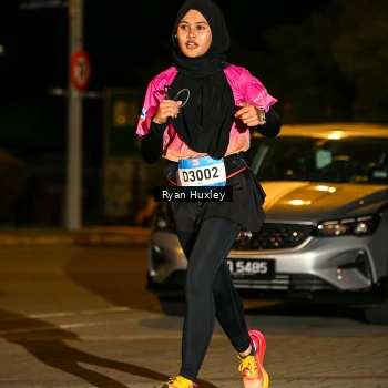 Runner Photo 1569696