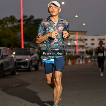 Runner Photo 1569698