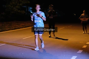 Runner Photo 1569716