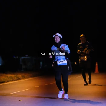 Runner Photo 1569765