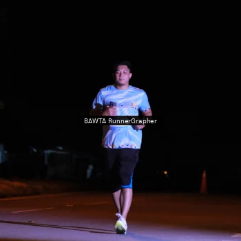 Runner Photo 1570130