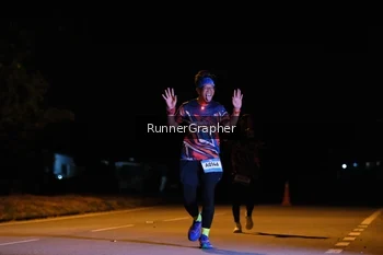 Runner Photo 1570213