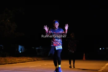 Runner Photo 1570247