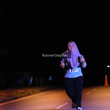Runner Photo 1570459