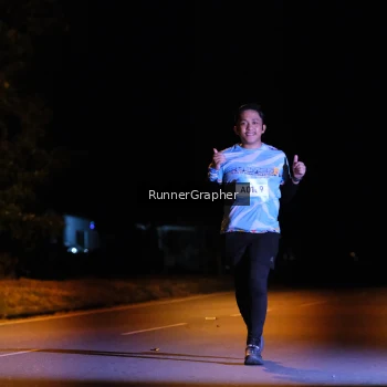 Runner Photo 1570476
