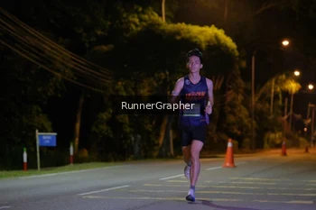 Runner Photo 1570559