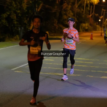 Runner Photo 1570606
