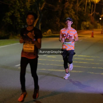 Runner Photo 1570613