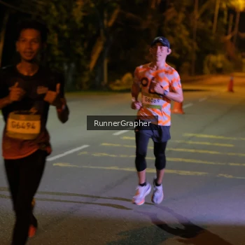 Runner Photo 1570620