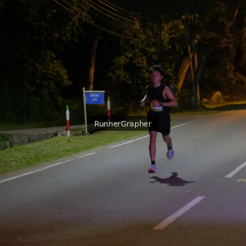 Runner Photo 1570674