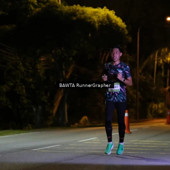 Runner Photo 1570746