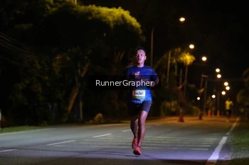 Runner Photo 1570851
