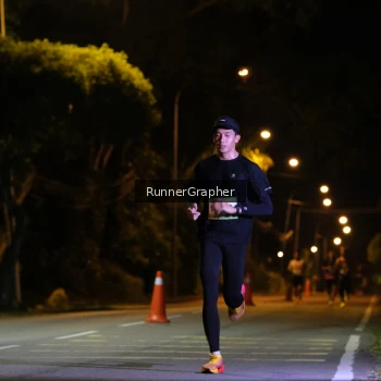 Runner Photo 1570899