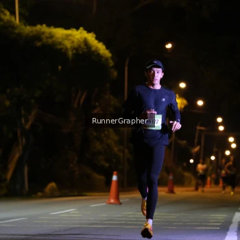 Runner Photo 1570900