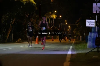 Runner Photo 1570986