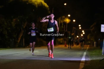 Runner Photo 1570992