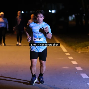 Runner Photo 1571009