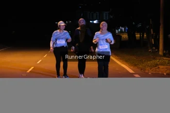 Runner Photo 1571018