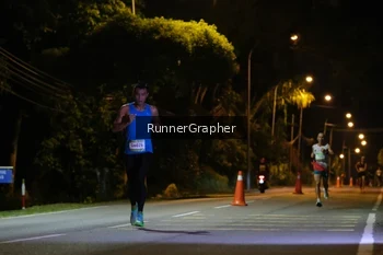 Runner Photo 1571050