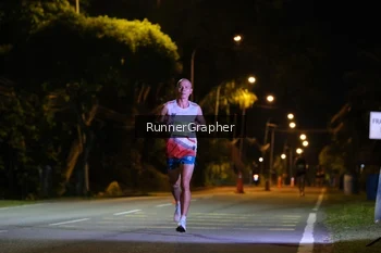 Runner Photo 1571062
