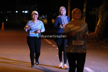 Runner Photo 1571063