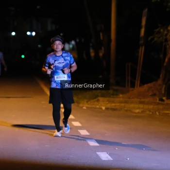 Runner Photo 1571085