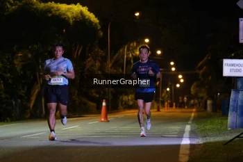 Runner Photo 1571086