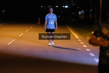 Runner Photo 1571123