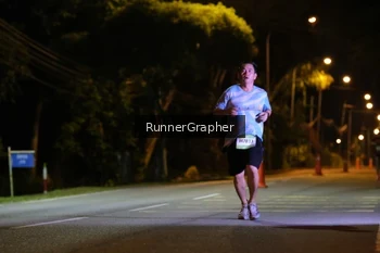 Runner Photo 1571133