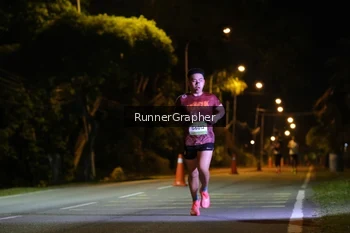 Runner Photo 1571145