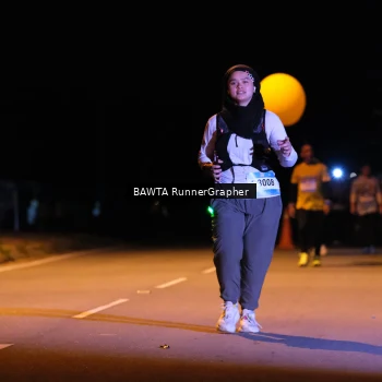 Runner Photo 1571157