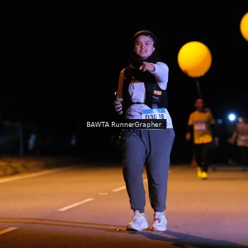 Runner Photo 1571163