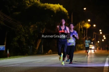 Runner Photo 1571220